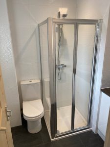 Bathroom toilet and shower